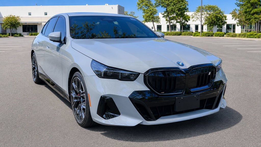 Used 2024 BMW i5 eDrive40i w/ M Sport Package