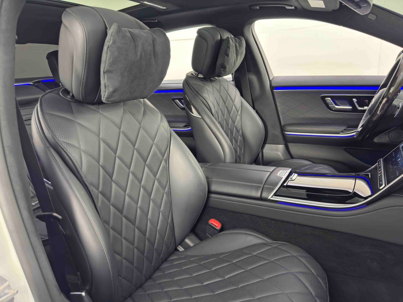 Used 2023 Mercedes-Benz S 580 4MATIC Sedan image 44