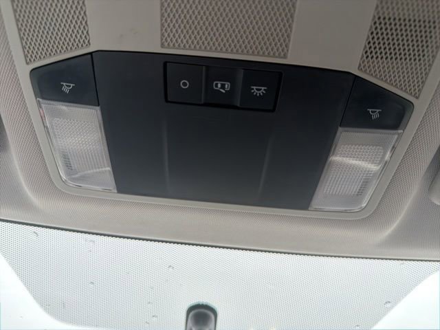 Used 2020 Mitsubishi Eclipse Cross ES image 29