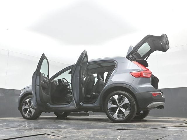 Used 2023 Volvo XC40 B4 Ultimate FWD image 48