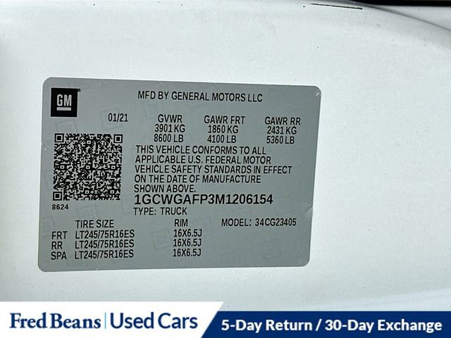 Used 2021 Chevrolet Express 2500 w/ Driver Convenience Package image 29