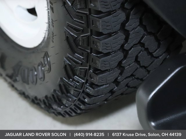 Used 2025 Ford Bronco Heritage Edition AWD/4WD image 41