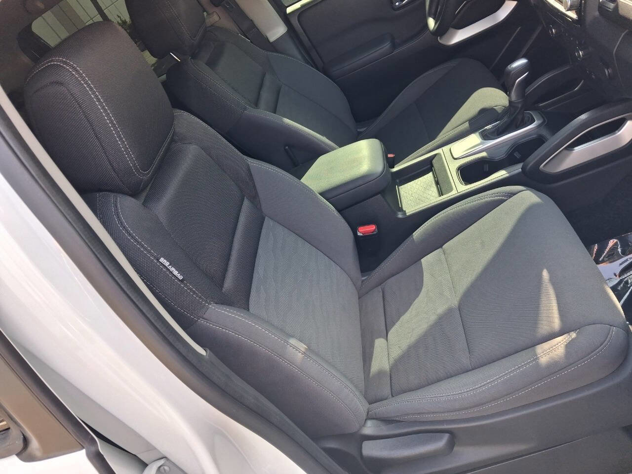 Used 2022 Nissan Frontier SV image 21