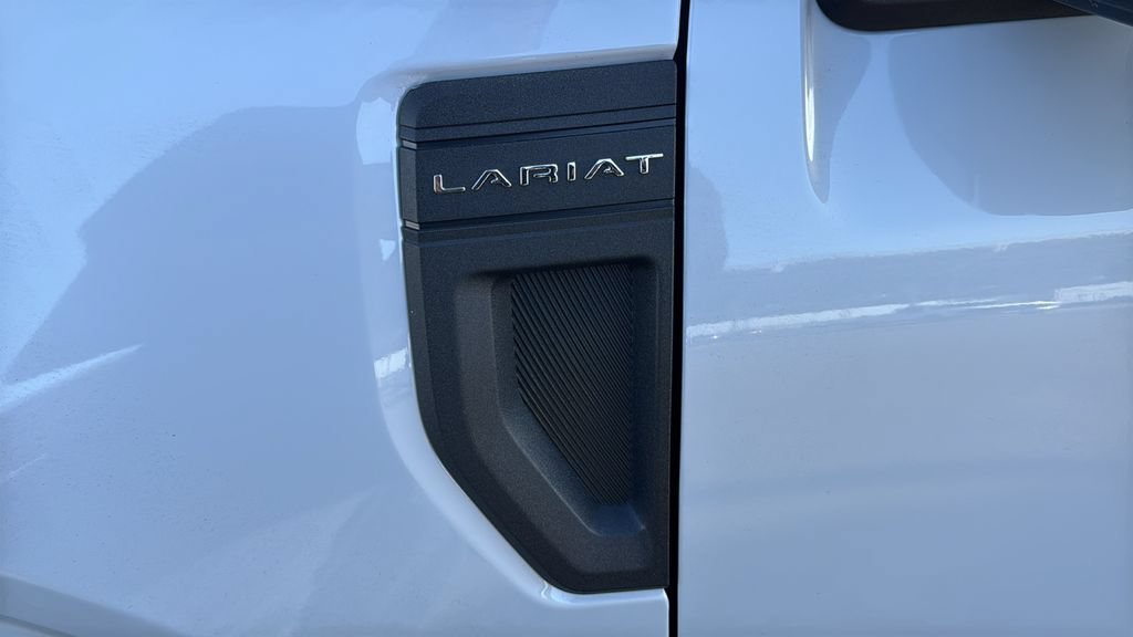 Certified 2025 Ford Maverick Lariat w/ 4K Tow Package AWD/4WD image 7