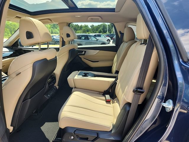 Certified 2025 Acura MDX SH-AWD image 10