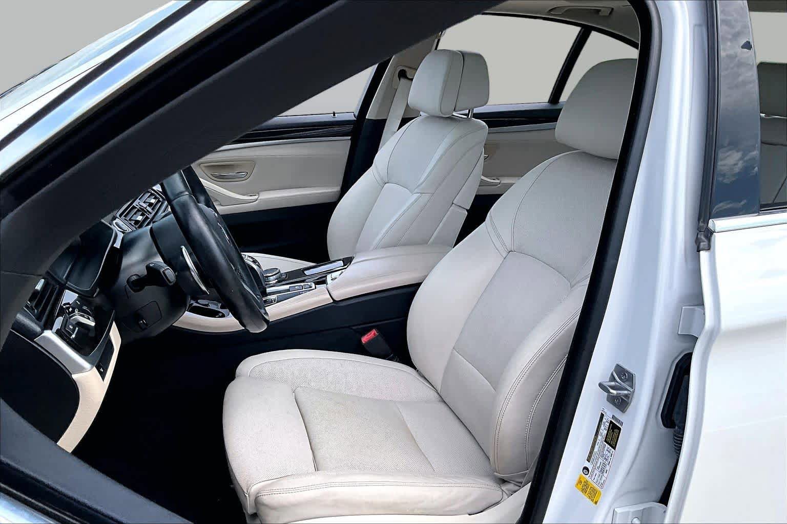 Used 2016 BMW 535i Sedan RWD image 7