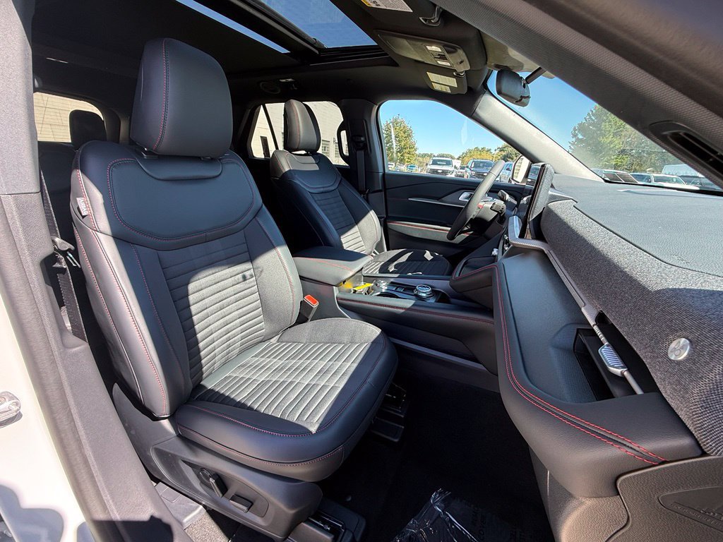 New 2027 Ford Explorer ST-Line AWD/4WD image 24