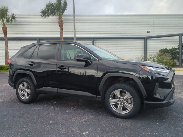 Used 2023 Toyota RAV4 XLE FWD image 2