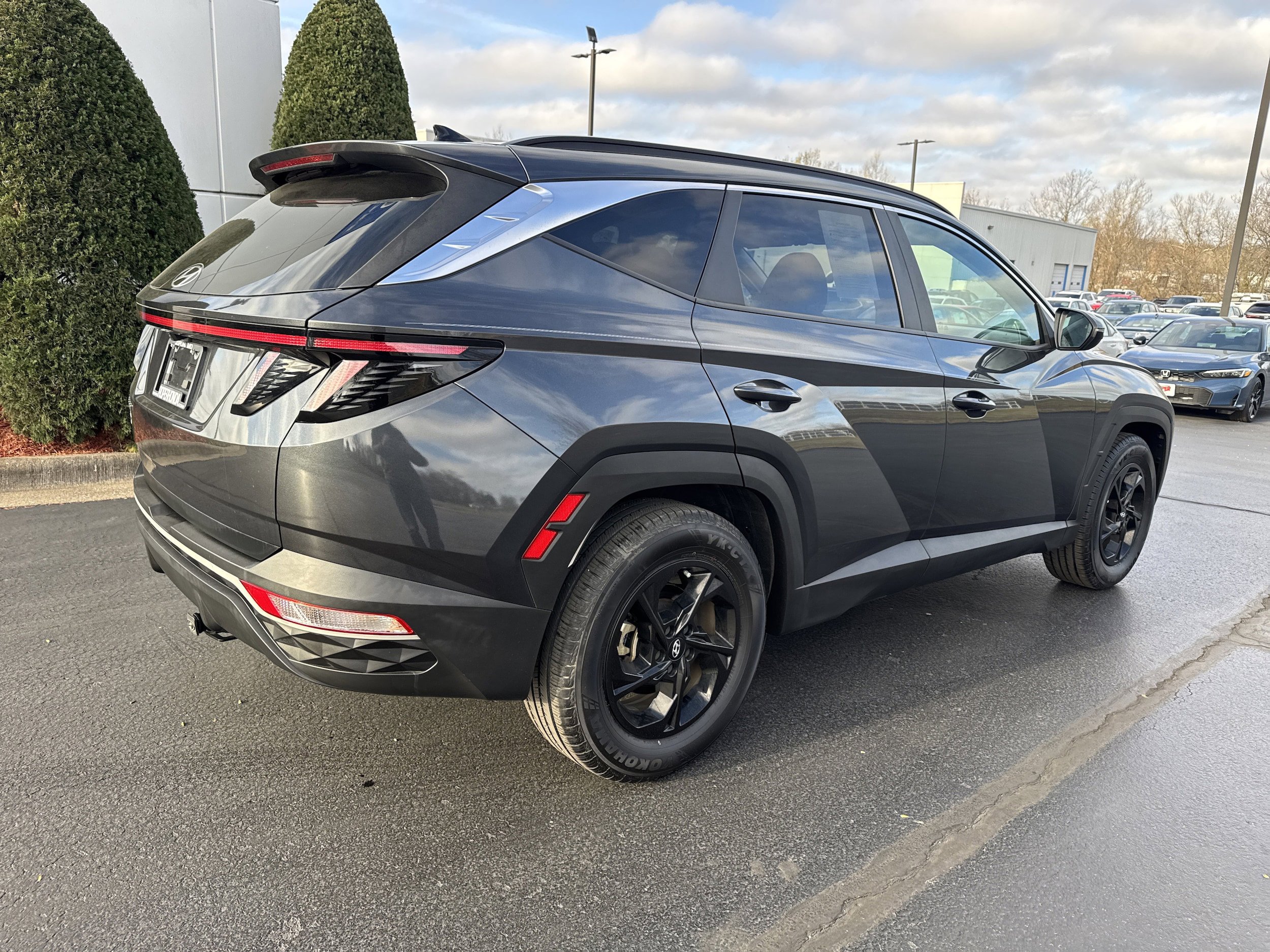 Used 2022 Hyundai Tucson SEL FWD image 4