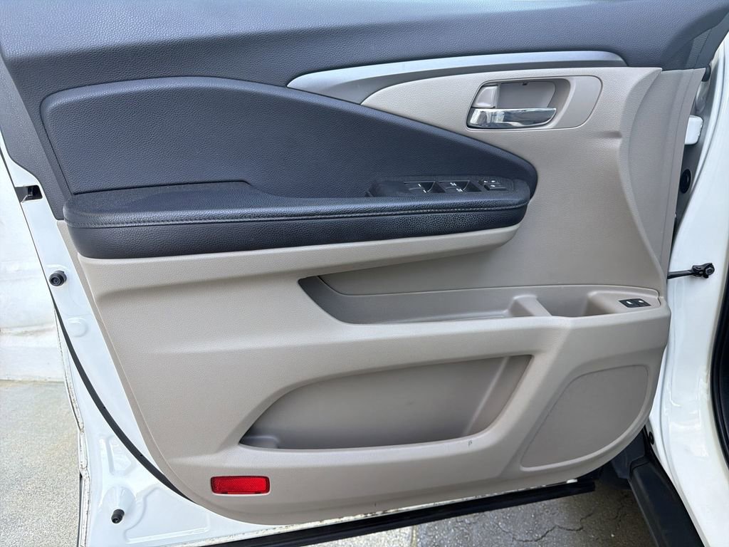 Used 2018 Honda Pilot EX-L image 10