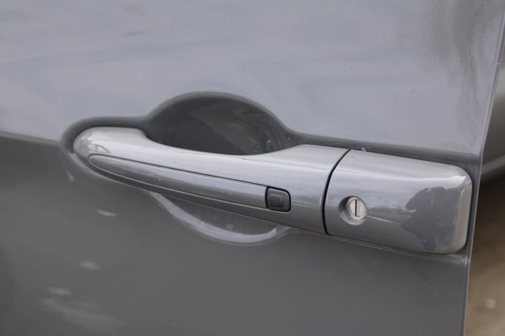 Used 2022 Chrysler Pacifica Touring-L image 13