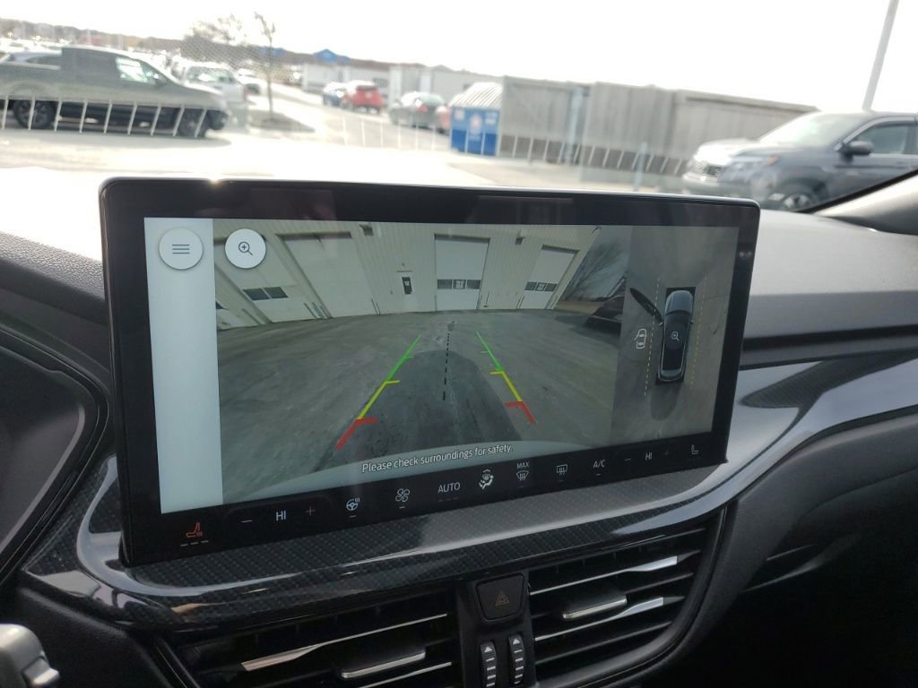 Used 2024 Ford Escape ST-Line Select w/ Tech Pack #2 image 22