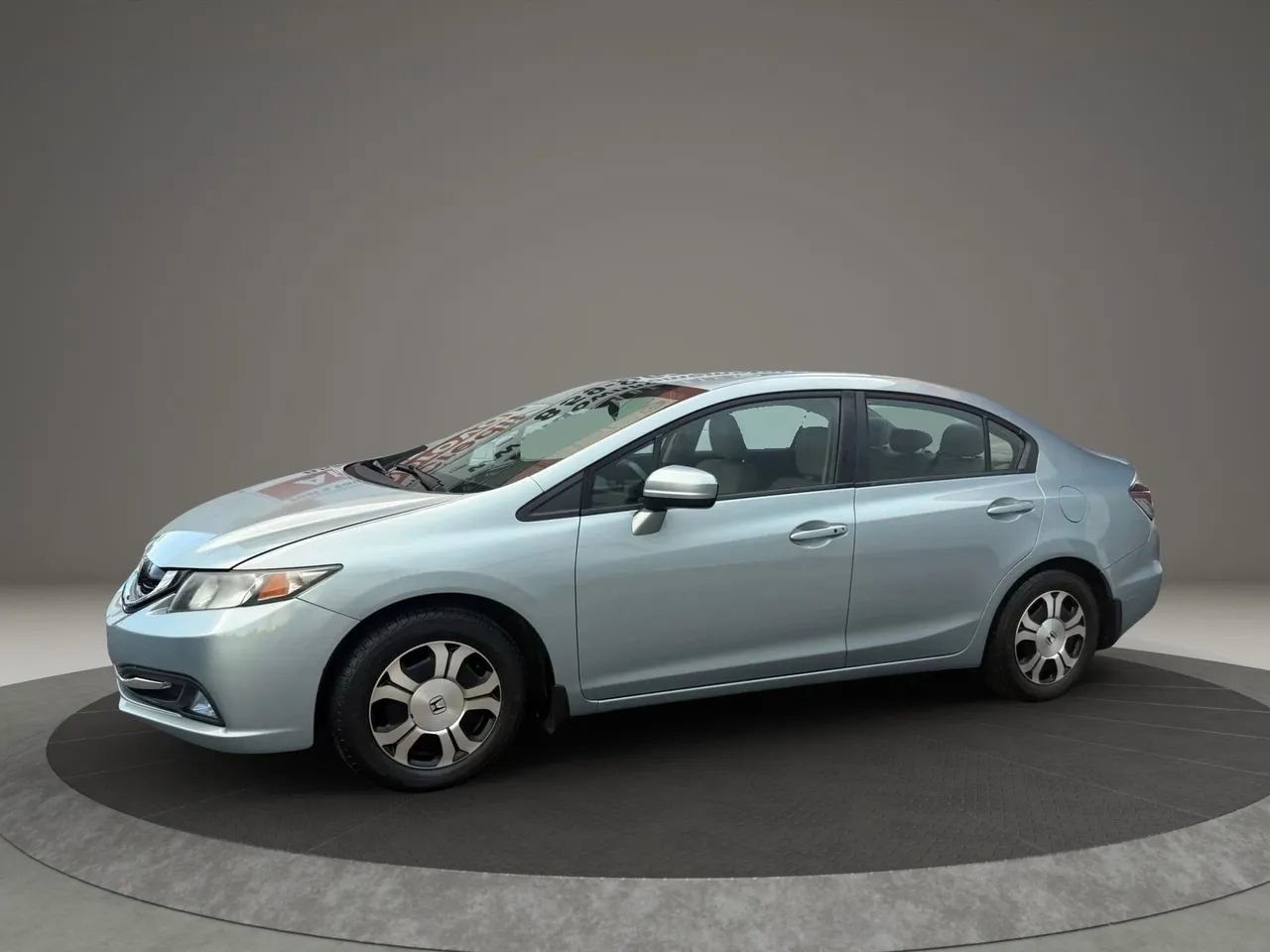 Used 2015 Honda Civic Hybrid Sedan image 1