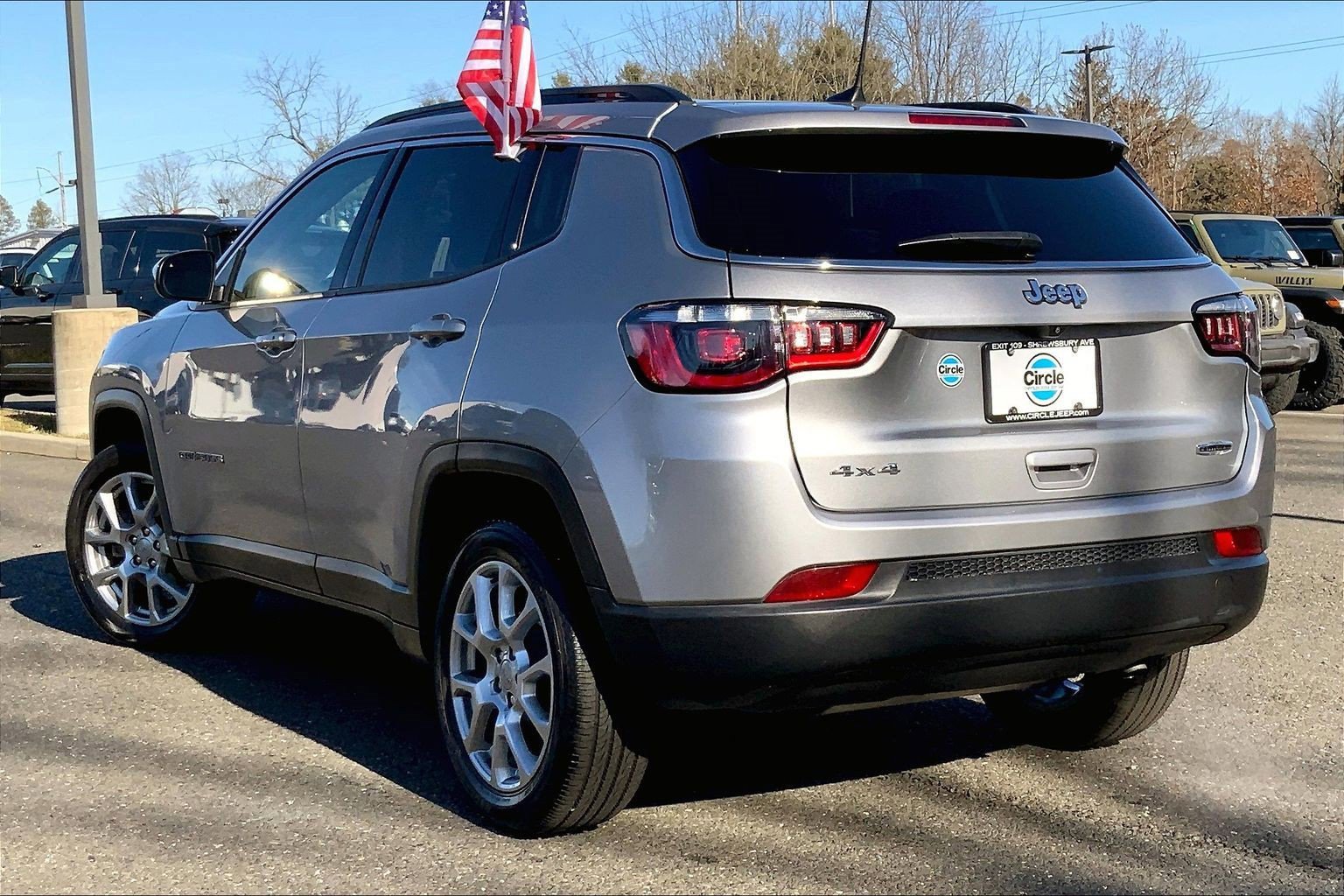 Certified 2022 Jeep Compass Latitude image 11
