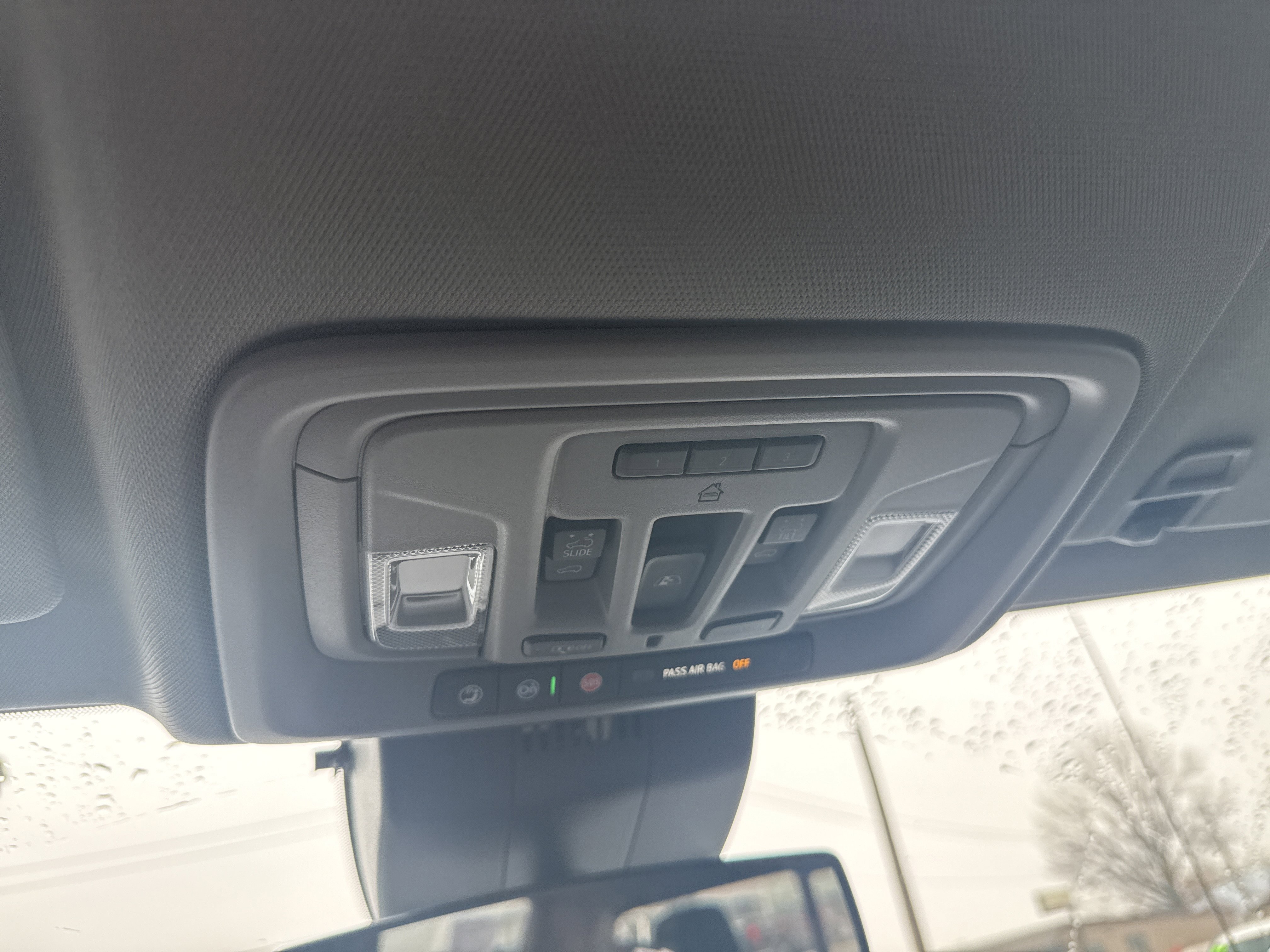 Used 2025 Chevrolet Silverado 1500 RST w/ Dark Appearance Package image 30