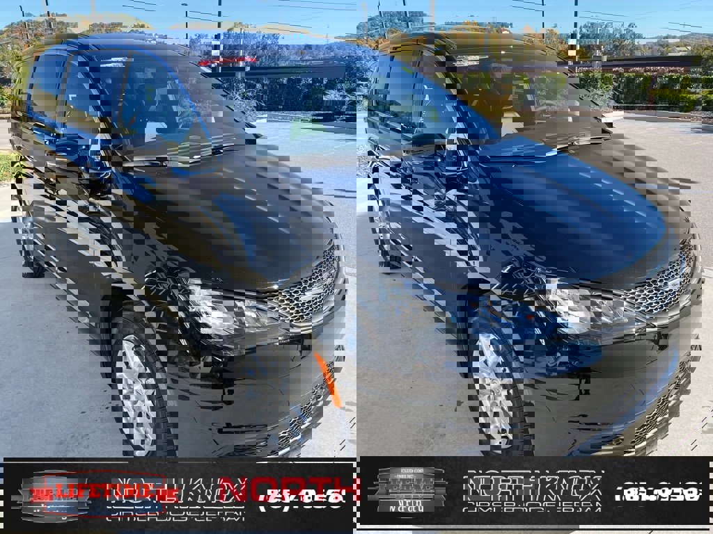 New 2026 Chrysler Voyager LX image 31