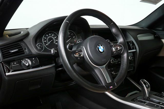Used 2017 BMW X4 xDrive28i image 4