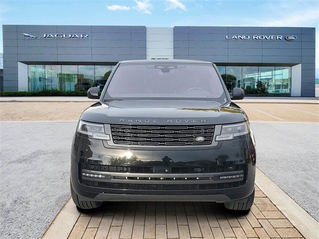 Certified 2023 Land Rover Range Rover SE image 2