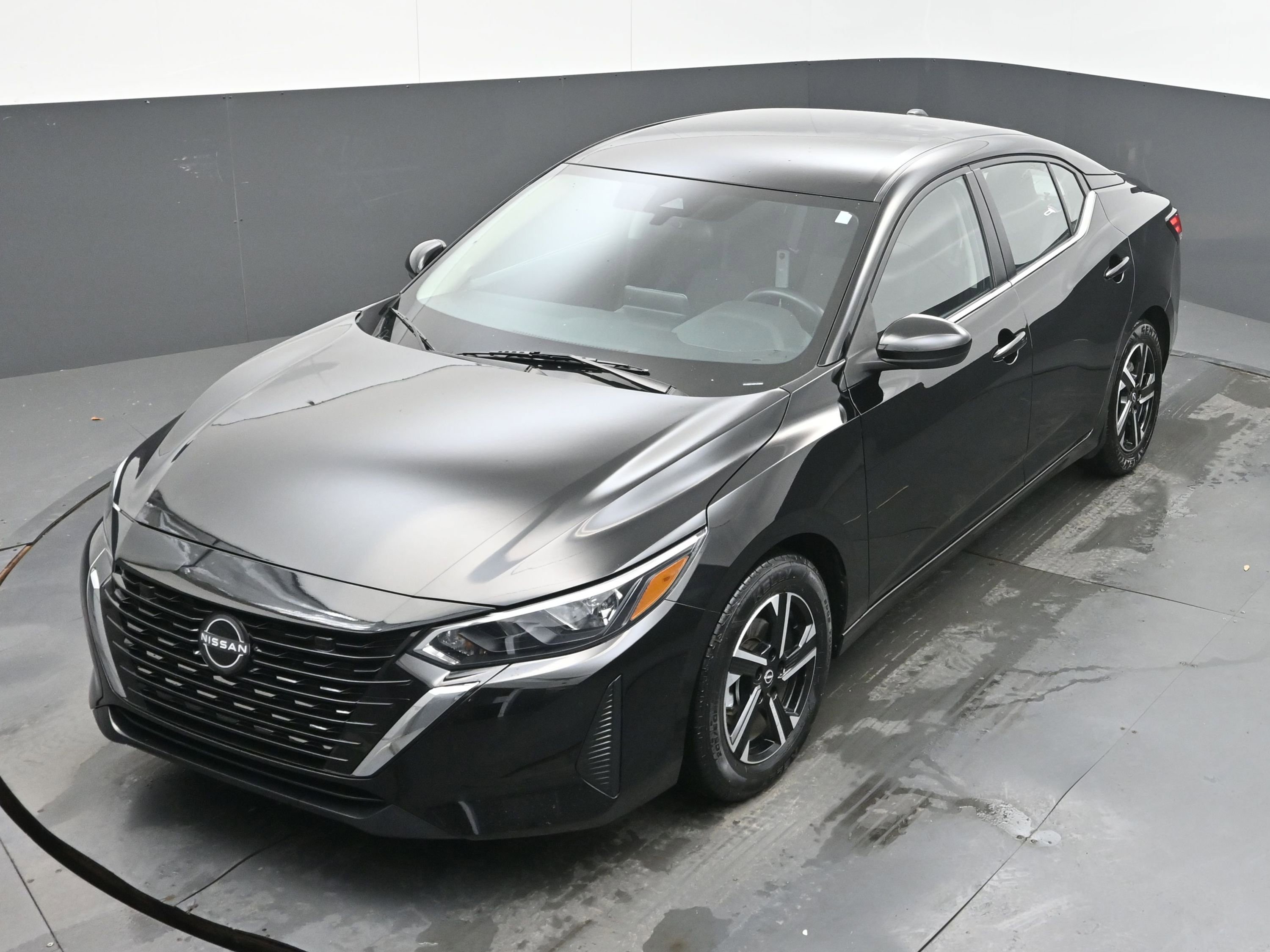 Used 2025 Nissan Sentra SV FWD image 33