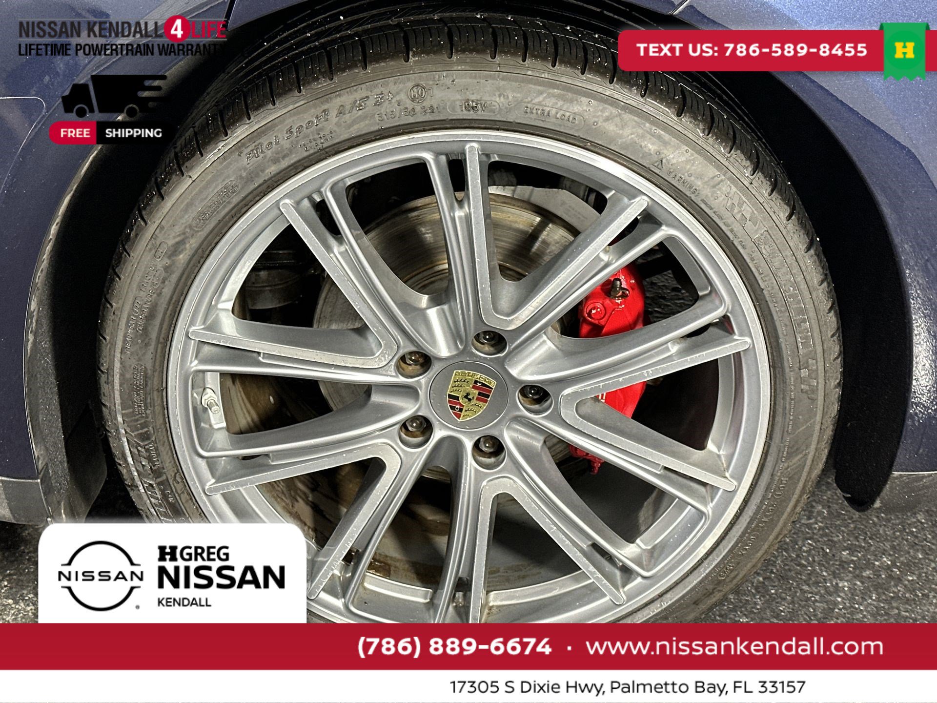 Used 2018 Porsche Panamera 4 image 14