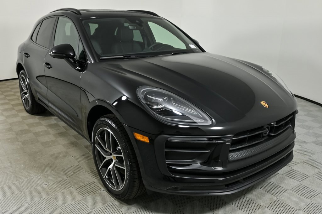 New 2026 Porsche Macan image 27
