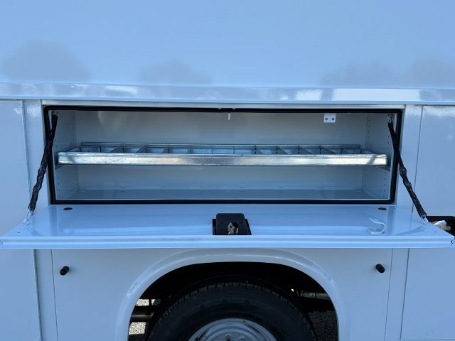 New 2026 Ford E-350 and Econoline 350 Super Duty w/ Power Equipment Group image 12