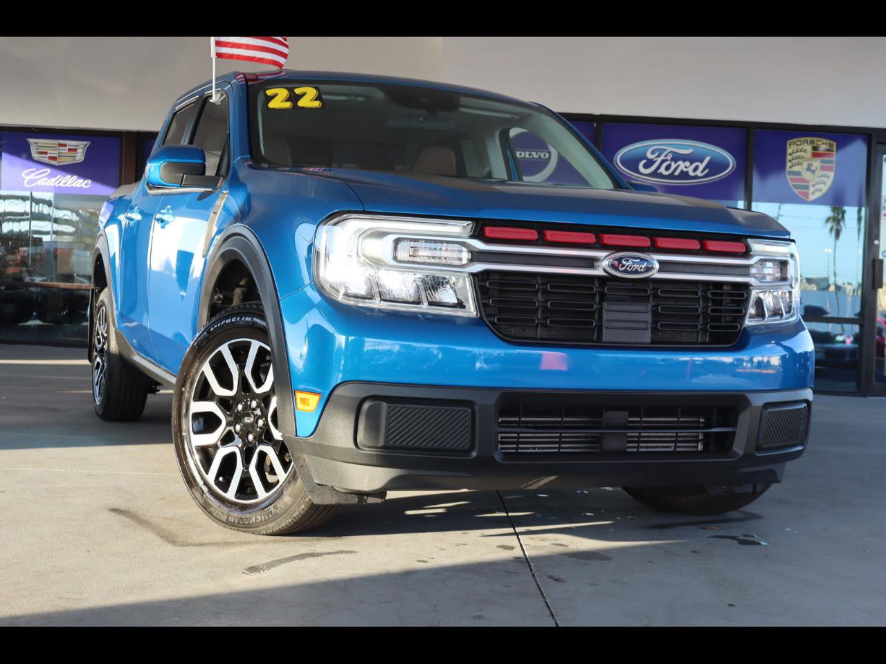 Used 2022 Ford Maverick Lariat w/ Lariat Luxury Package image 1