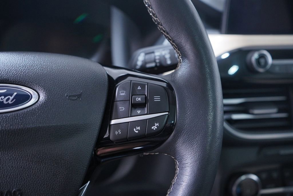 Used 2022 Ford Escape Titanium w/ Titanium Elite Package image 21