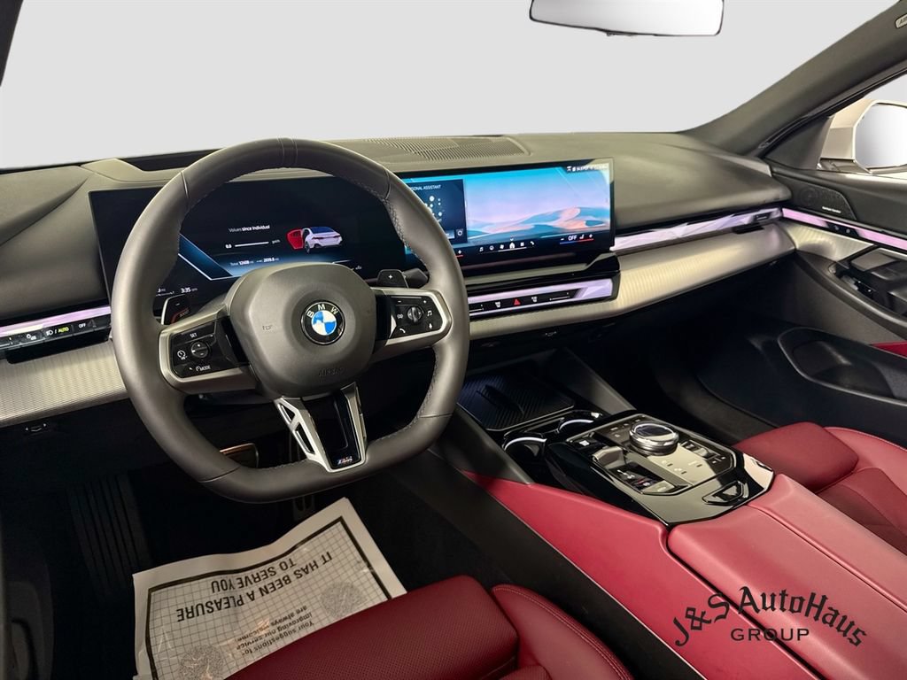 Used 2026 BMW 540i xDrive AWD/4WD image 30