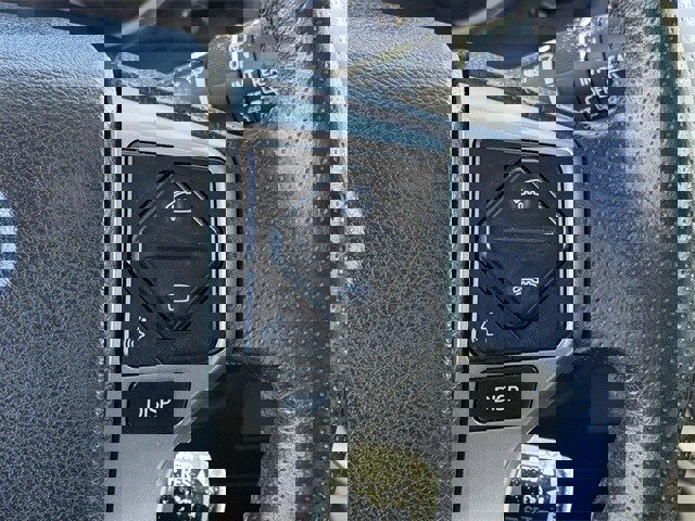 Used 2014 Toyota 4Runner SR5 image 14