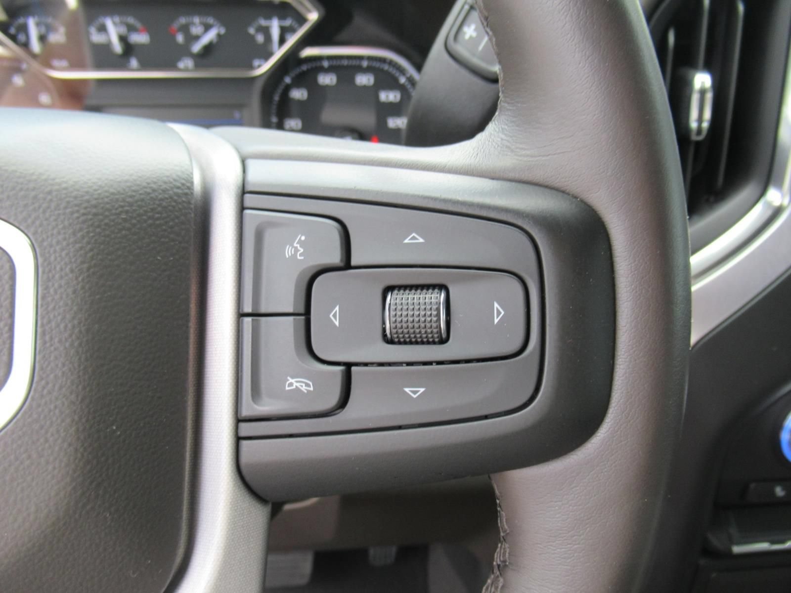 Used 2021 GMC Sierra 1500 SLE AWD/4WD image 24