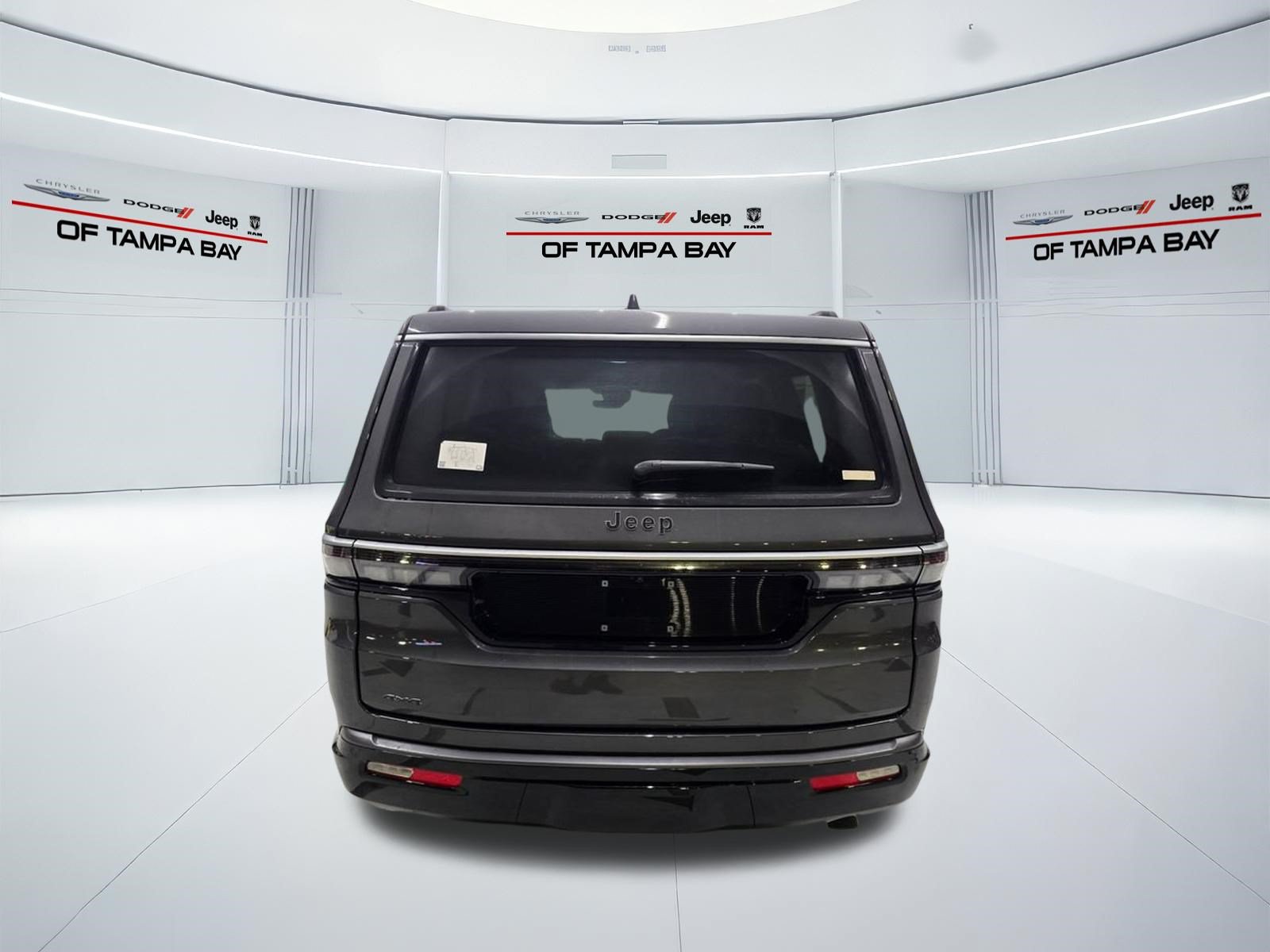 New 2026 Jeep Grand Wagoneer 4WD w/ Premium Group I image 5