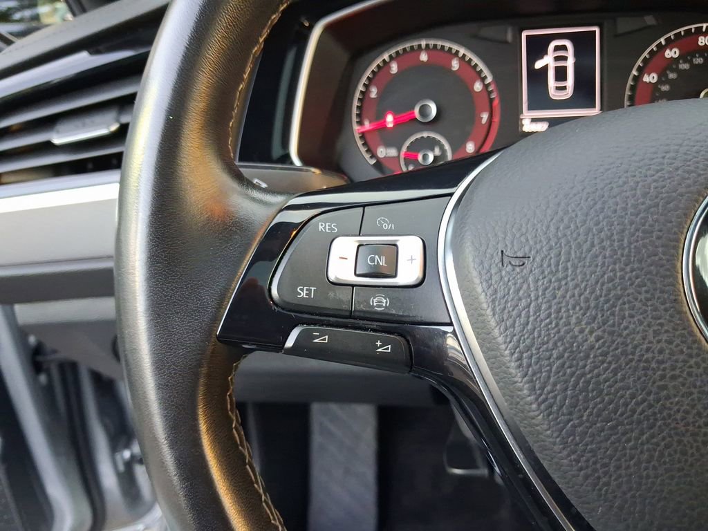 Certified 2021 Volkswagen Jetta R-Line w/ R-Line Cold Weather Package image 19