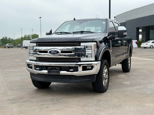 Used 2019 Ford F250 King Ranch w/ King Ranch Ultimate Package AWD/4WD image 3