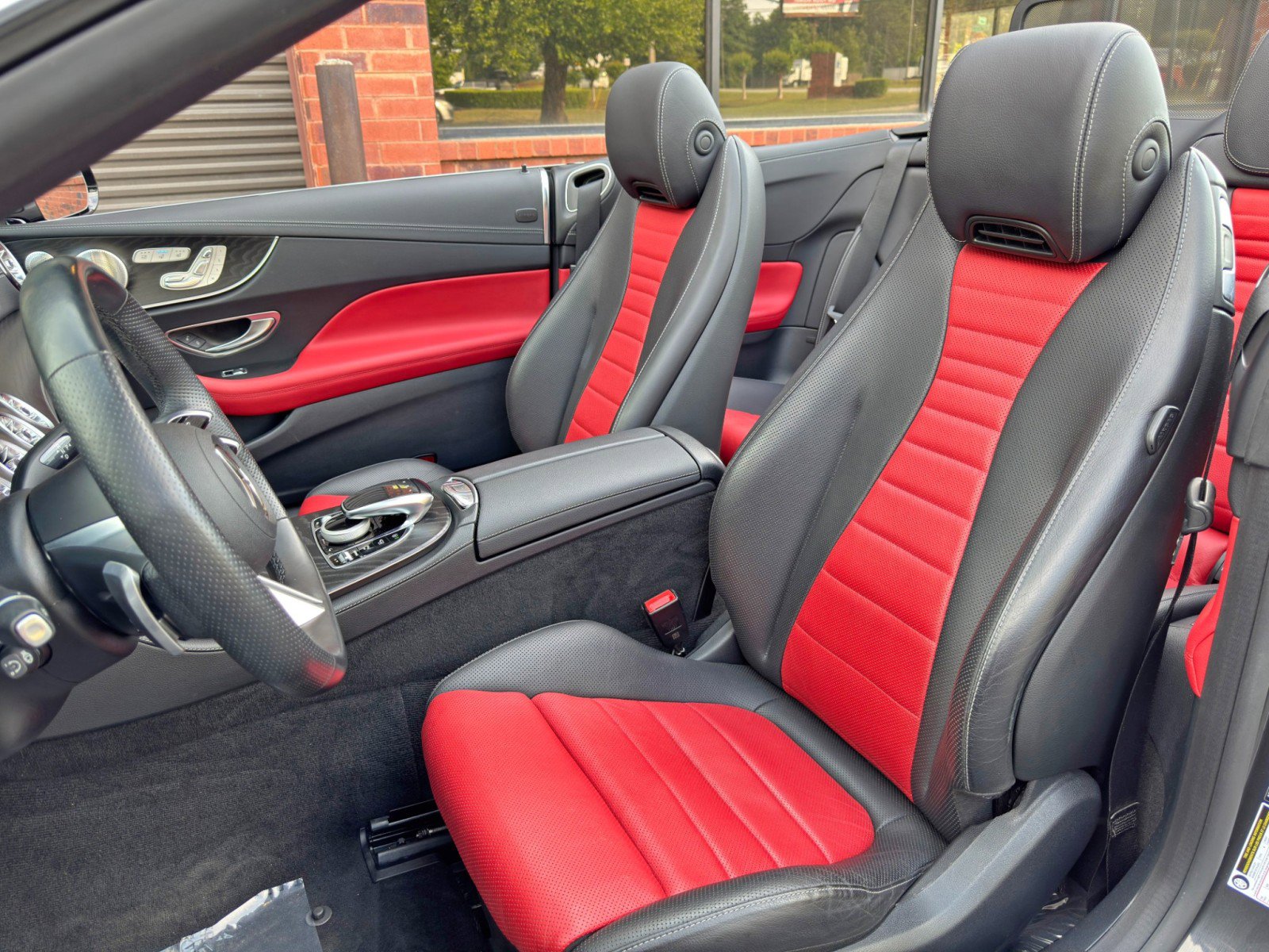 Used 2023 Mercedes-Benz E 450 Cabriolet w/ AMG Line image 42