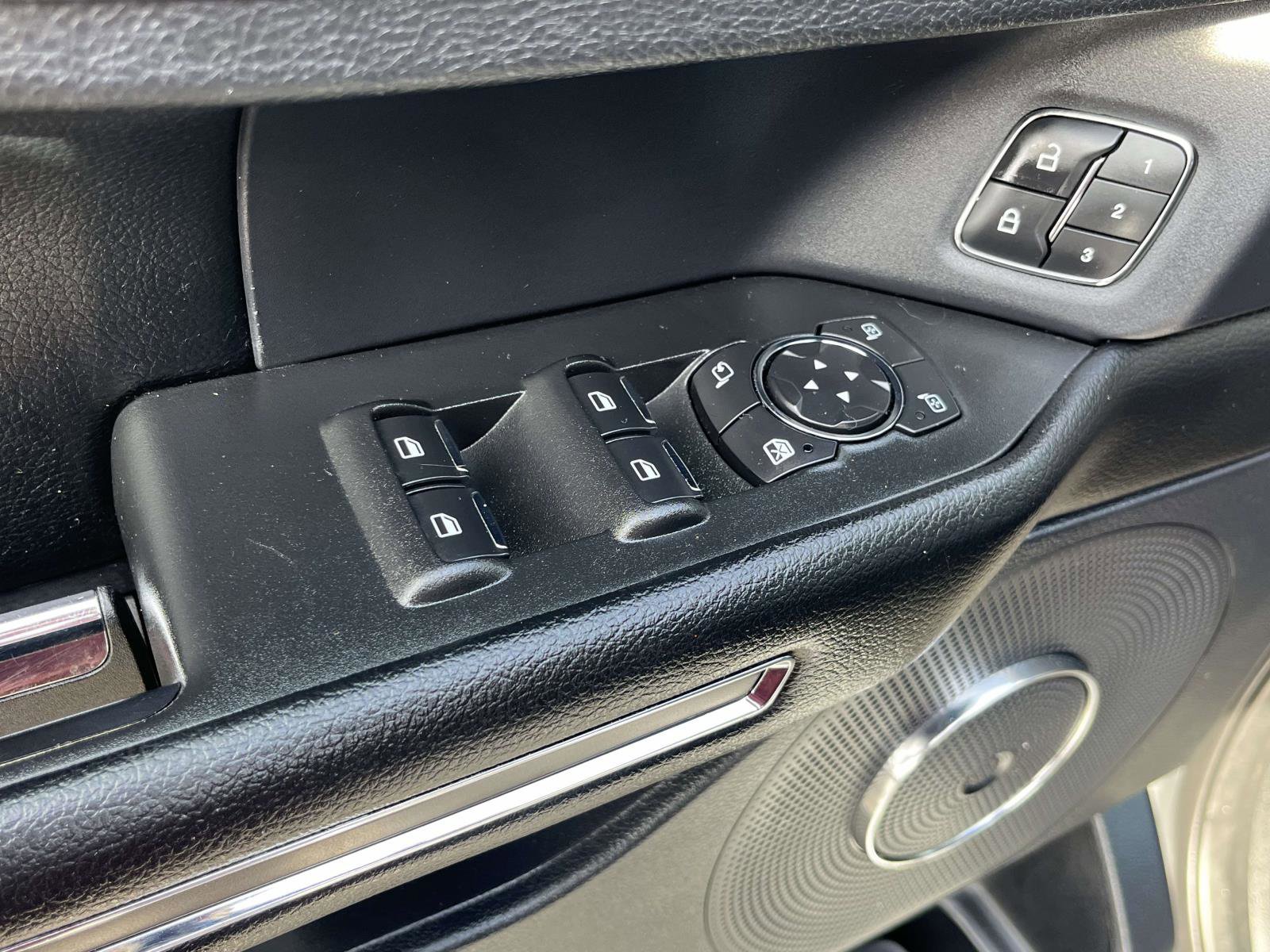 Used 2020 Ford Expedition XLT w/ Equipment Group 202A image 15