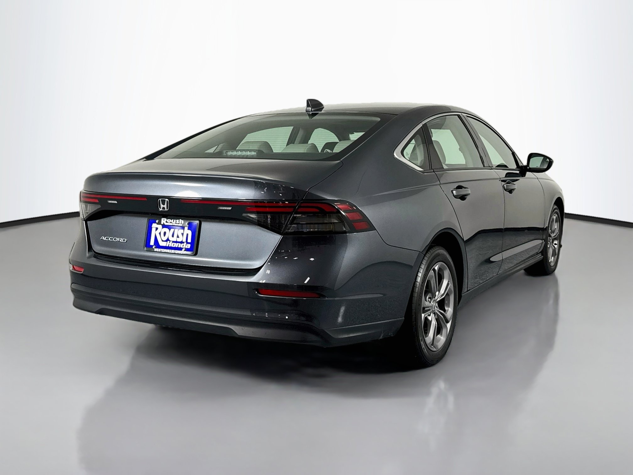 Certified 2024 Honda Accord EX image 5