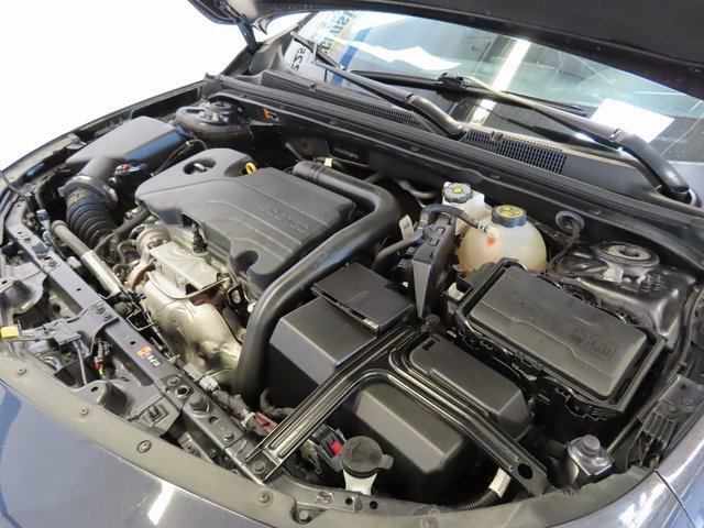 Used 2023 Chevrolet Malibu LT image 37