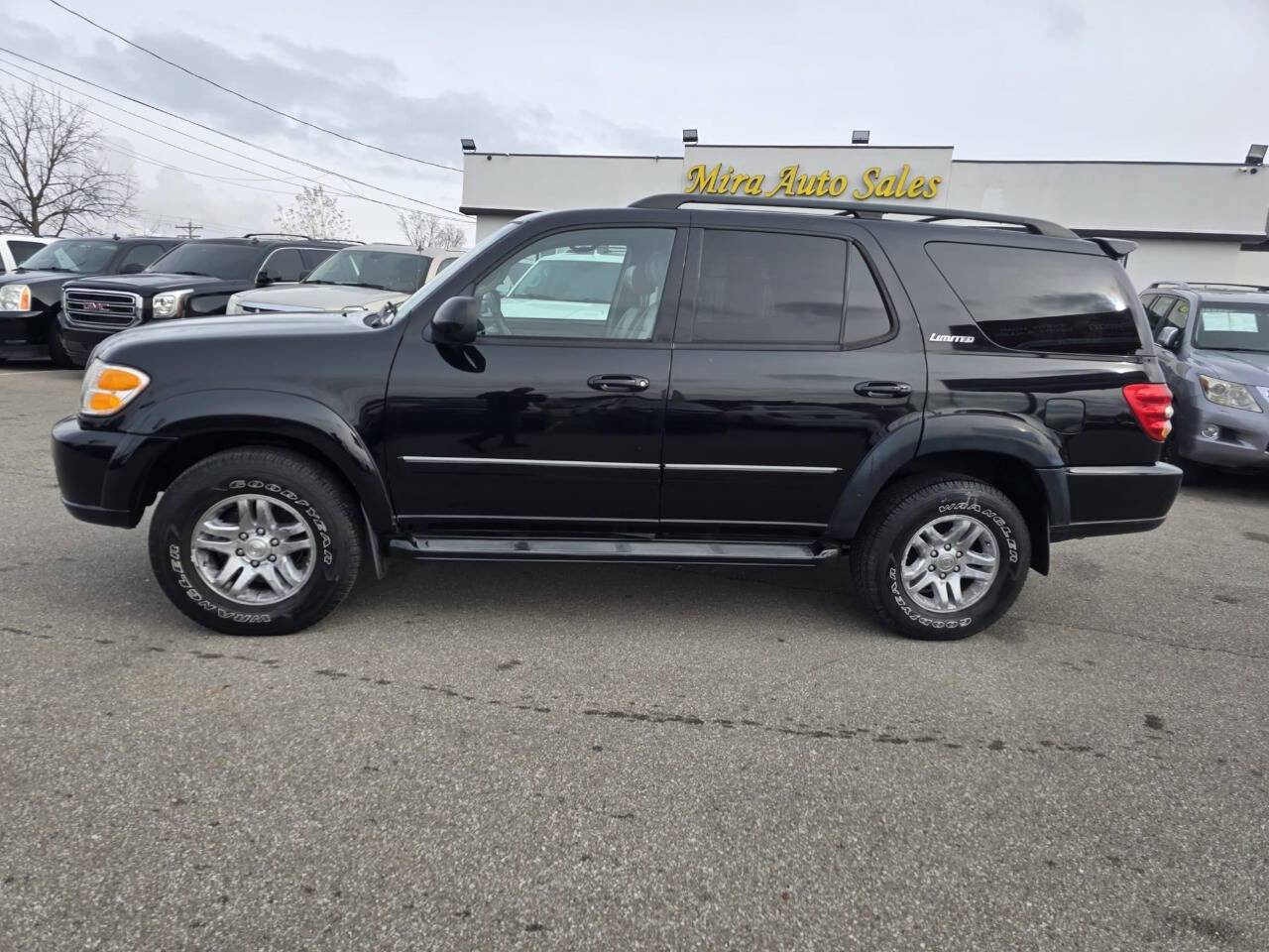 Used 2004 Toyota Sequoia Limited image 58