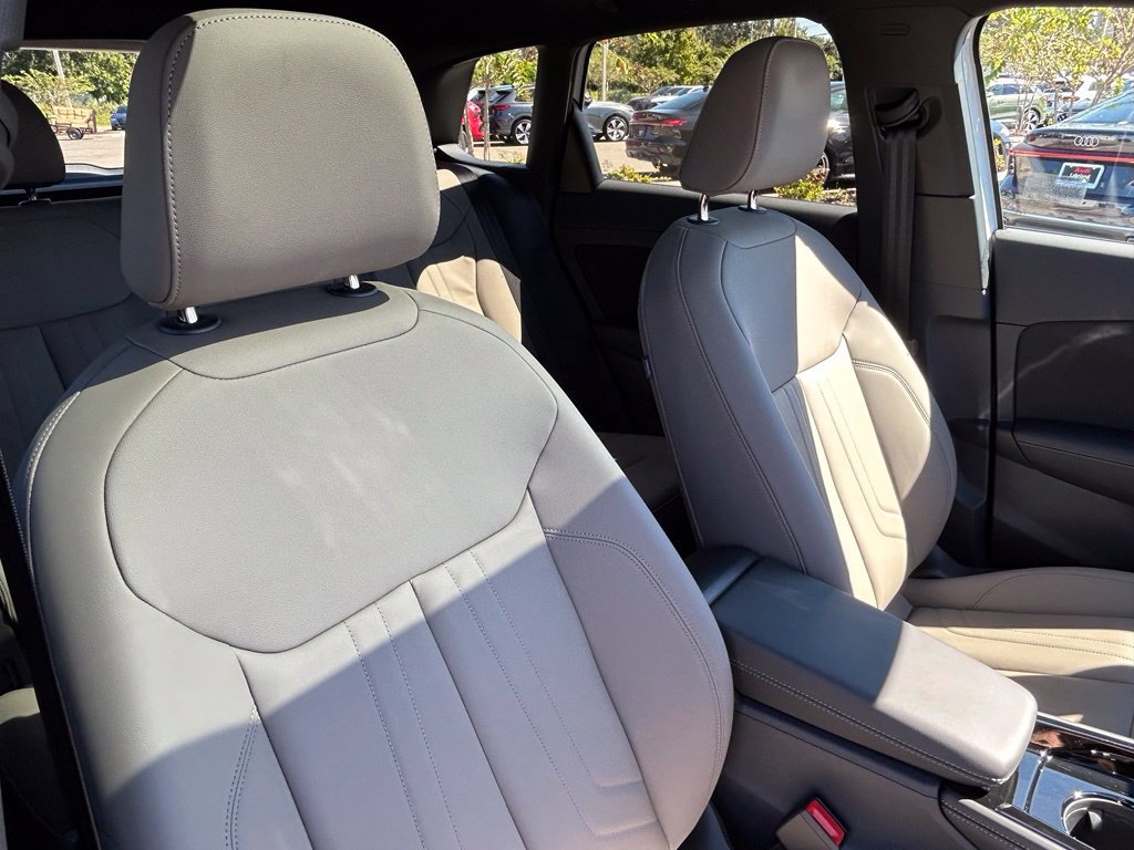New 2026 Audi Q3 quattro 2.0T AWD/4WD image 43