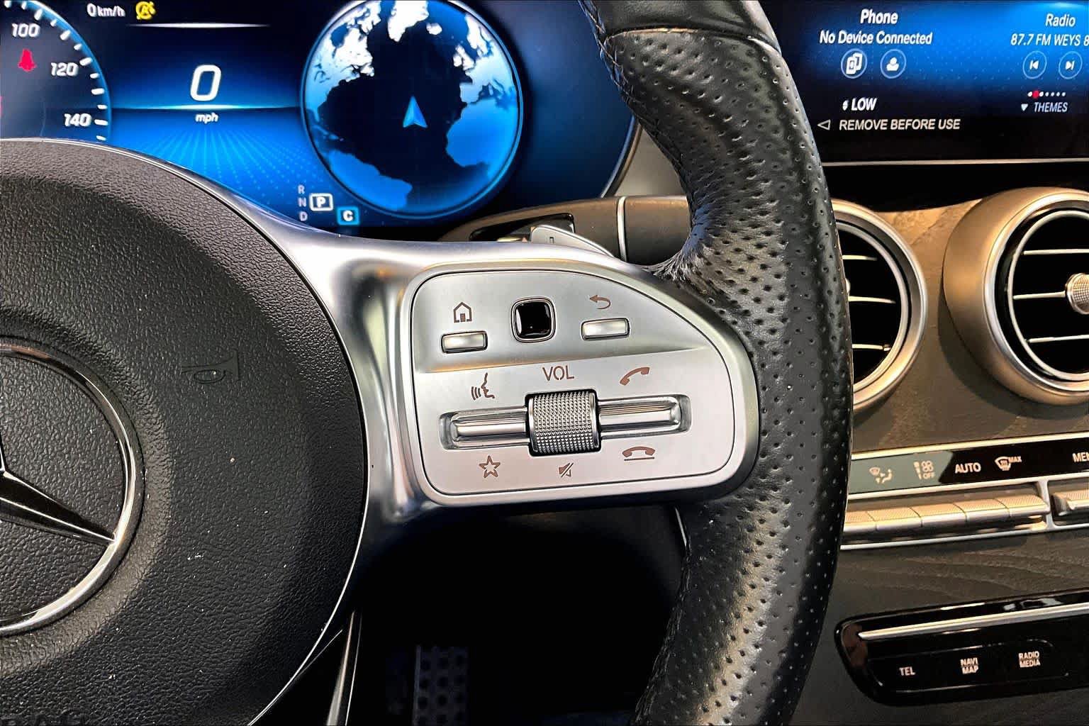 Used 2023 Mercedes-Benz GLC 300 4MATIC Coupe image 25