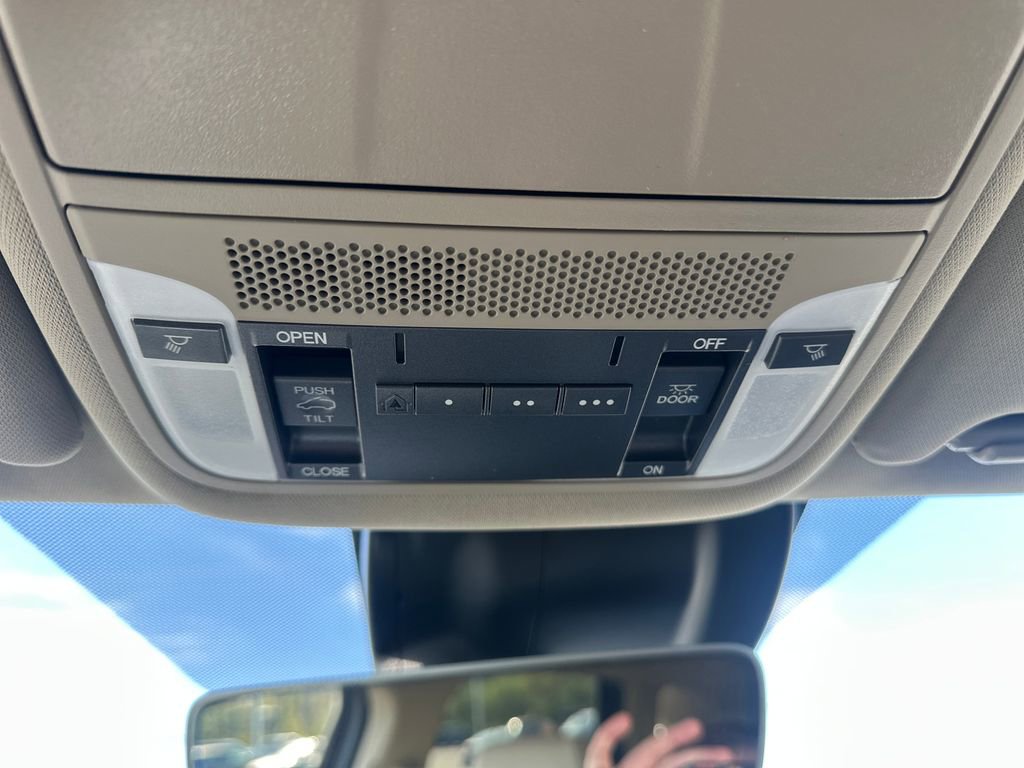 Used 2020 Acura MDX SH-AWD image 29