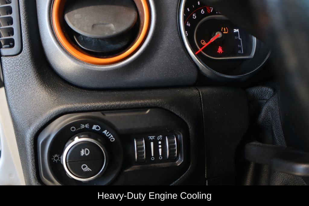 Used 2021 Jeep Gladiator Mojave image 19