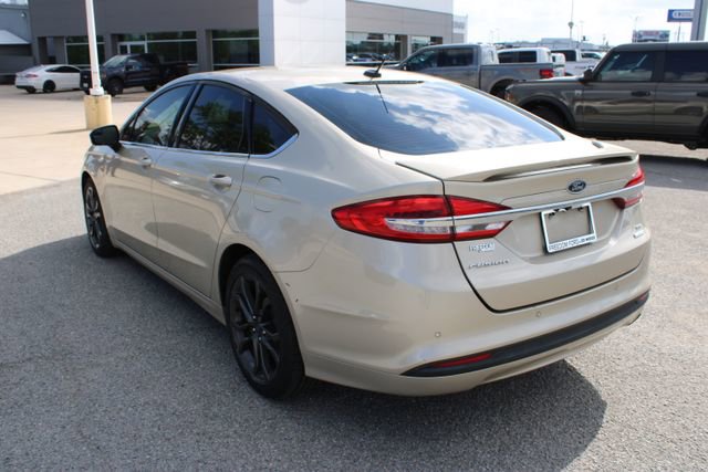 Used 2018 Ford Fusion SE w/ Equipment Group 201A image 8
