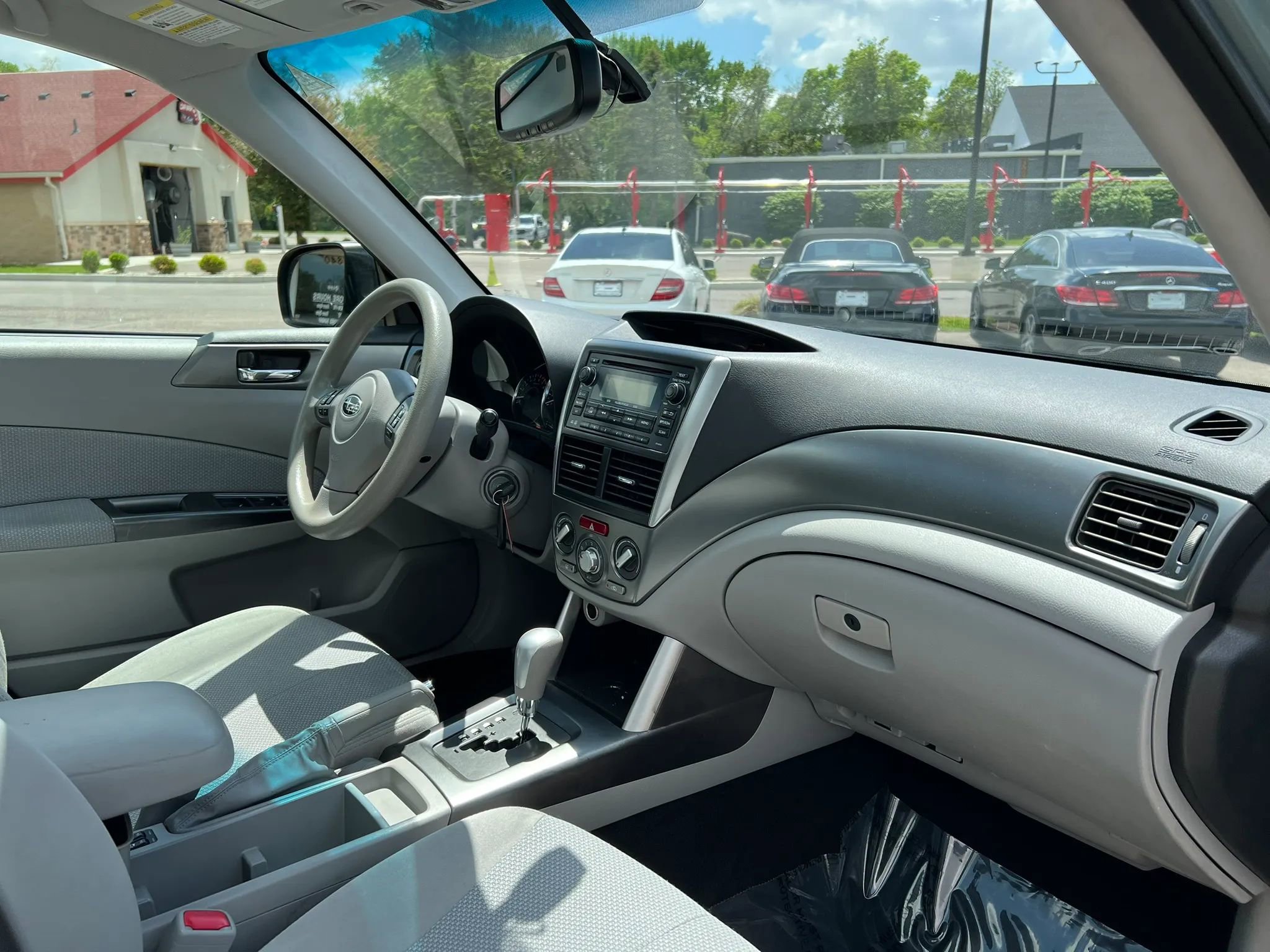 Used 2011 Subaru Forester 2.5X Premium w/ All-Weather Pkg AWD/4WD image 19