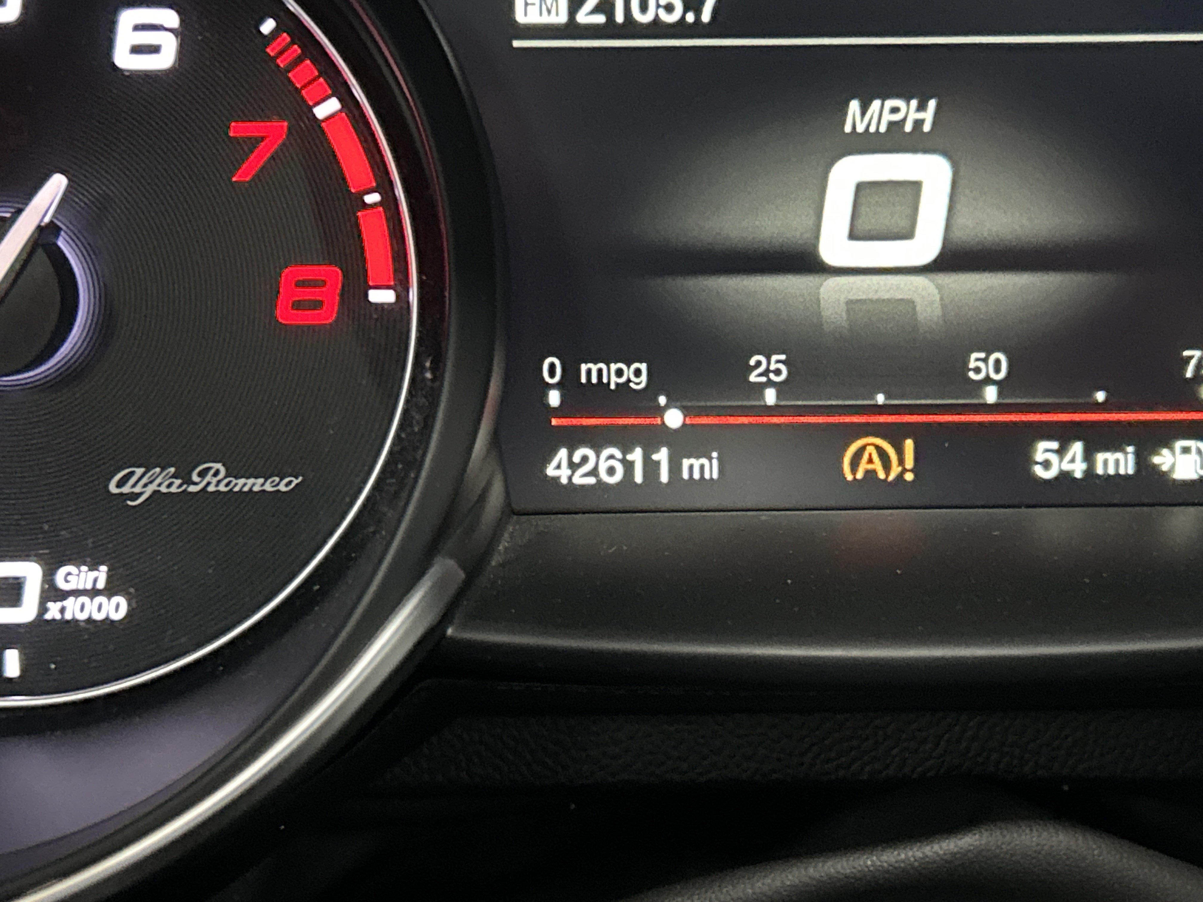 Used 2018 Alfa Romeo Giulia Quadrifoglio w/ Driver Assist Dynamic Package RWD image 11