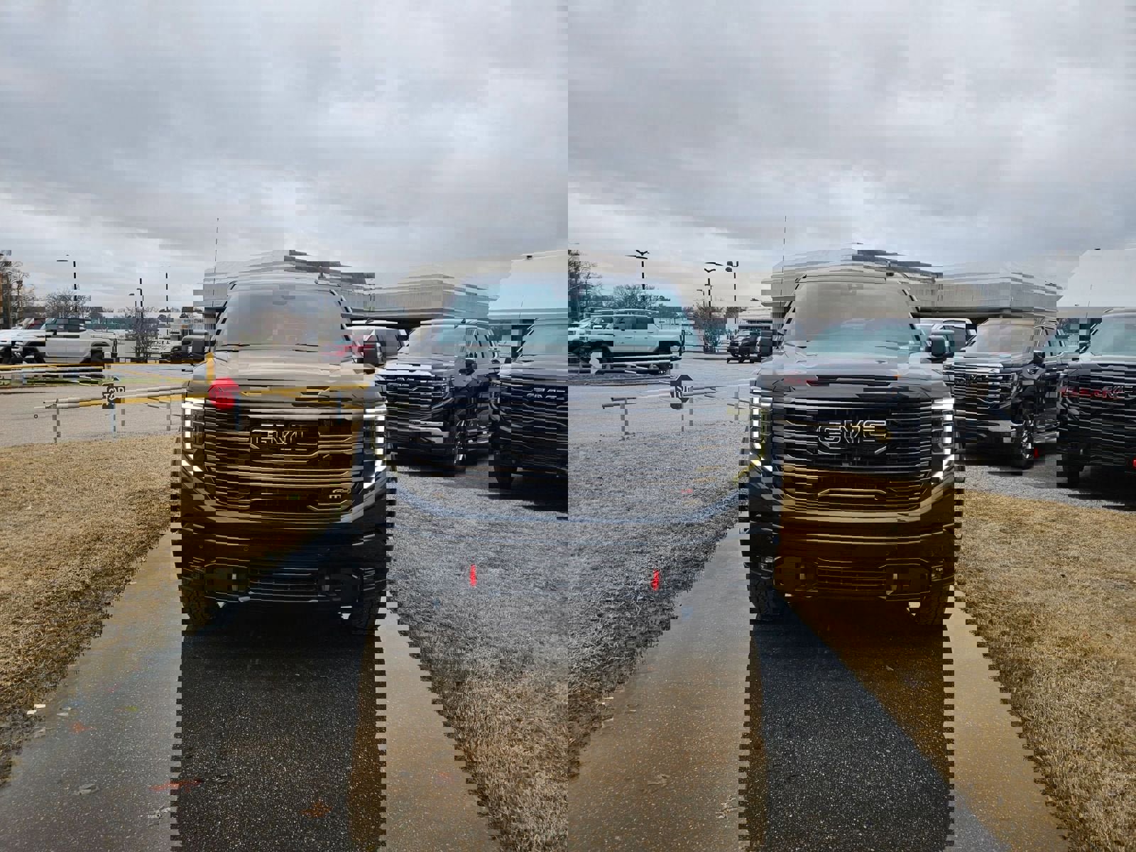 New 2026 GMC Sierra 1500 AT4 w/ LPO, Black Badging Package image 8