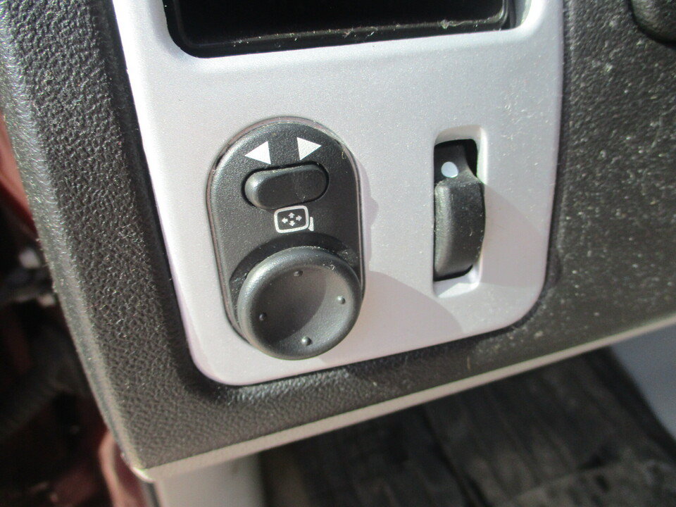 Used 2008 Chevrolet Equinox LT w/ LT Preferred Equipment Group AWD/4WD image 27