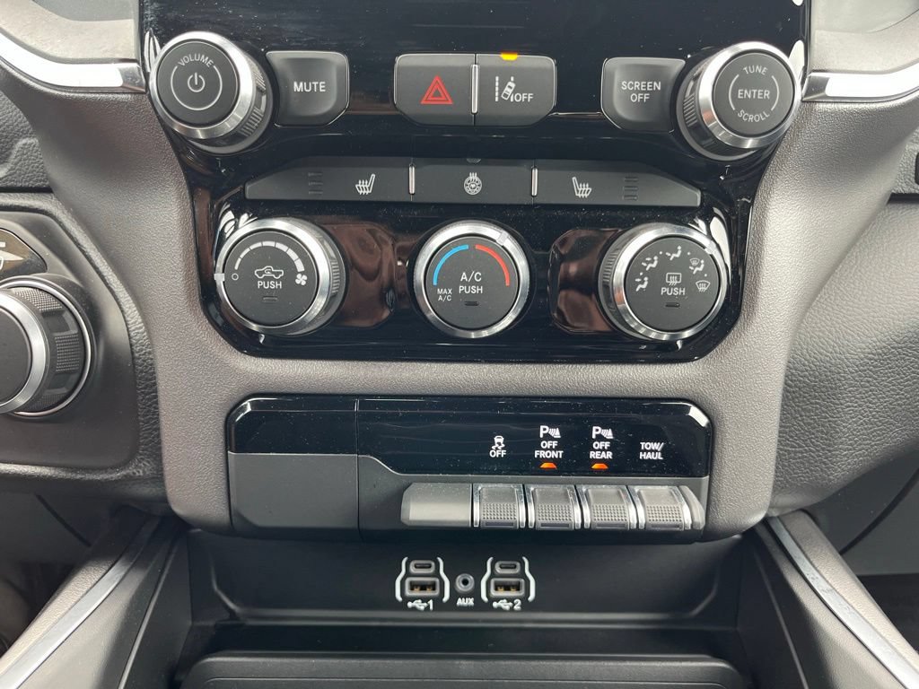 Used 2026 RAM 1500 Big Horn AWD/4WD image 18