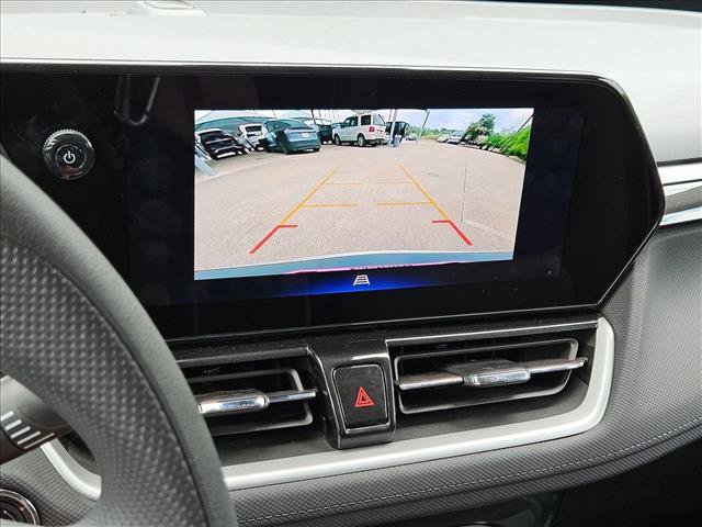Used 2025 Chevrolet TrailBlazer LT AWD/4WD image 14